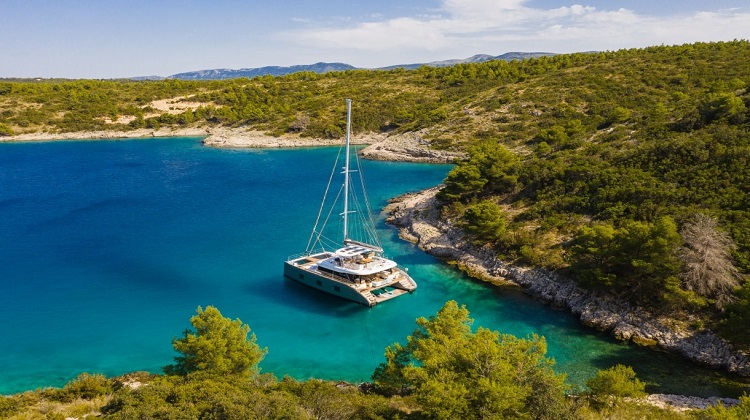 Luxury Catamaran Croatia | Sunreef 60